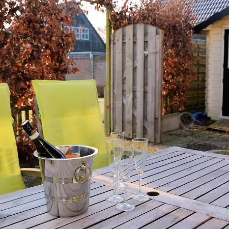 Cosy In Near *