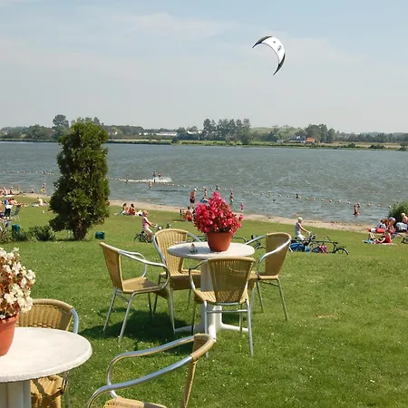 Vakantiehuis Noordwijk Near The *