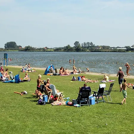 Vakantiehuis Noordwijk Near The *